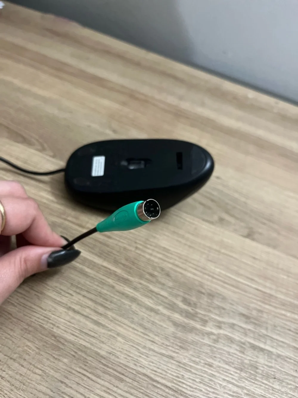 HP Black Wired Optical Mouse with Green PS/2 Connector